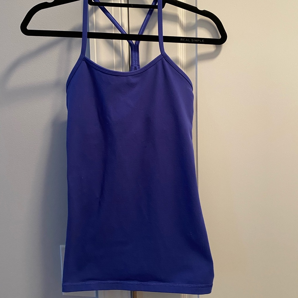 Lululemon Power Y Tank size 6 in blue